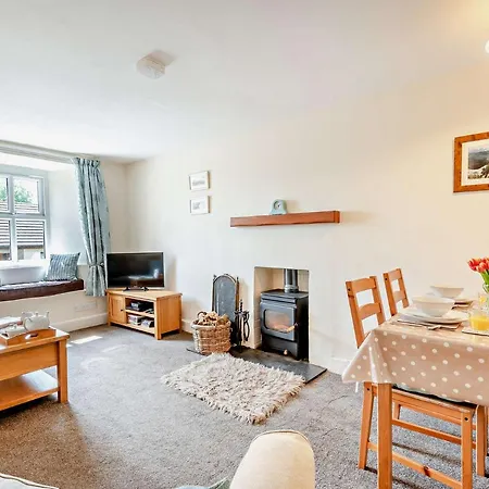 2 Bed In Sz005 Vakantiehuis *